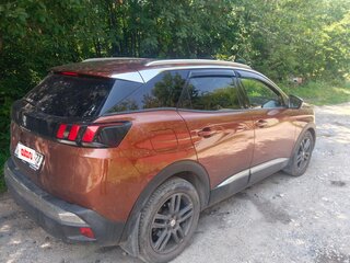 2017 Peugeot 3008 II, коричневый, 1680000 рублей, вид 3