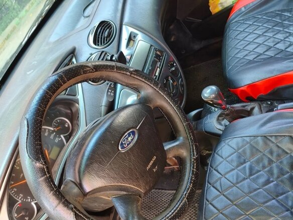 2003 Ford Focus I Рестайлинг, серебристый, 250000 рублей - вид 7