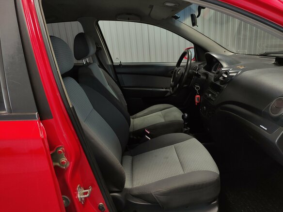 2008 Chevrolet Aveo I Рестайлинг, красный, 323000 рублей - вид 8