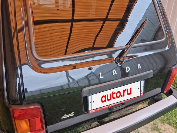 2018 Lada (ВАЗ) 2121 (4x4) Urban I Рестайлинг, чёрный, 680000 рублей - вид 3