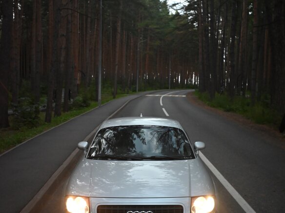2000 Audi TT I (8N), серебристый, 600000 рублей - вид 17