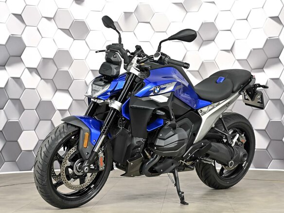 2025 BMW R 1300 R, синий, 2377000 рублей - вид 1