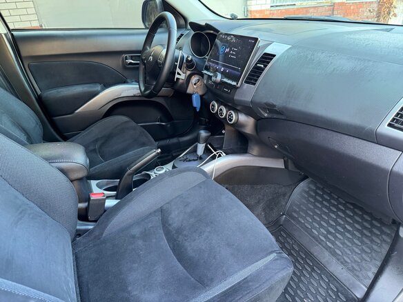 2007 Mitsubishi Outlander II, чёрный, 980000 рублей - вид 6
