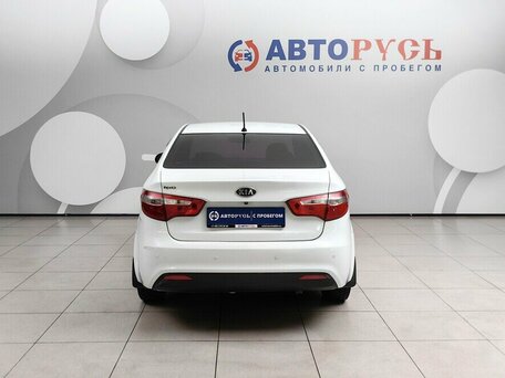 2012 Kia Rio 4-speed III, белый, 688000 рублей, вид 4