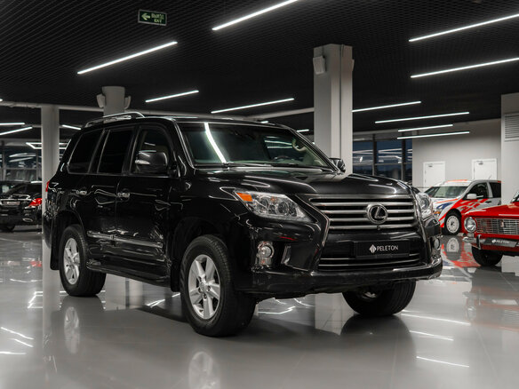 2013 Lexus LX 570 III Рестайлинг, чёрный, 4950000 рублей - вид 1
