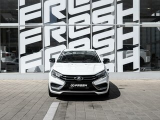 2024 Lada (ВАЗ) Vesta I Рестайлинг (NG), белый, 1110000 рублей, вид 3
