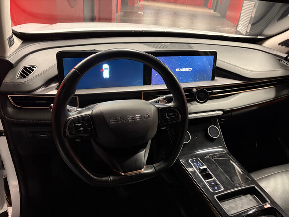 2022 Exeed LX I Рестайлинг, белый, 1750000 рублей - вид 9
