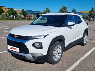 2021 Chevrolet TrailBlazer III, белый, 1850000 рублей, вид 2
