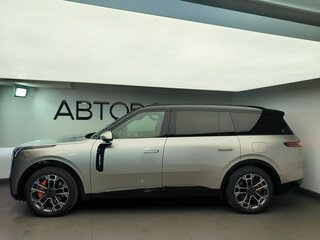 2026 Lynk & Co 900, чёрный, 7990000 рублей, вид 2
