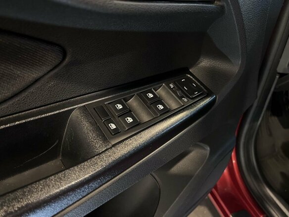 2019 Lada (ВАЗ) Vesta SW I, красный, 1139000 рублей - вид 21