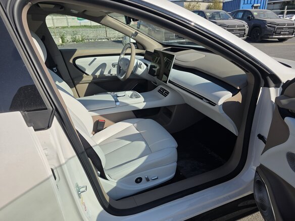 2026 Changan Qiyuan A06 28.39 kWh, серый, 2700000 рублей - вид 8