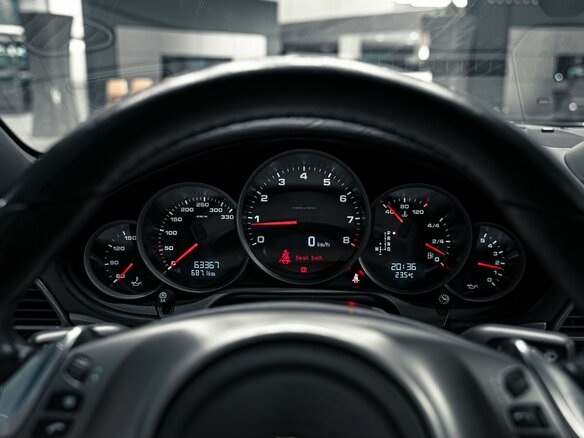 2009 Porsche 911 Carrera 4 VI (997) Рестайлинг, чёрный, 6549000 рублей - вид 18