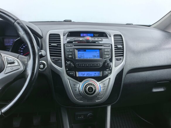 2010 Hyundai ix20 6-speed I, синий, 550000 рублей - вид 19