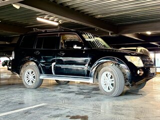 2012 Mitsubishi Pajero IV Рестайлинг 1, чёрный, 2490000 рублей, вид 5