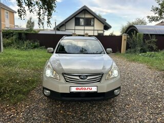 2011 Subaru Outback IV, белый, 1550000 рублей, вид 4