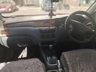 2002 Mitsubishi Lancer Cedia IX, белый, 270000 рублей, вид 5