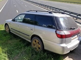 2000 Subaru Legacy III, серый, 650000 рублей, вид 2