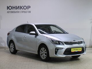 2018 Kia Rio IV, серебристый, 1159000 рублей, вид 3