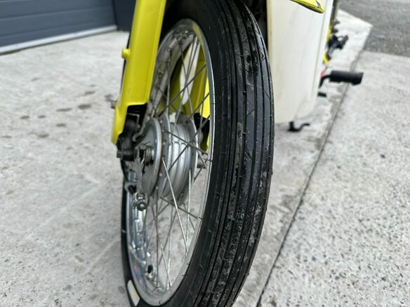 2010 Honda Super Cub, жёлтый, 75000 рублей - вид 7
