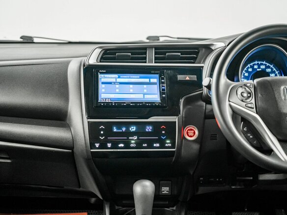 2018 Honda Fit III Рестайлинг, коричневый - вид 12