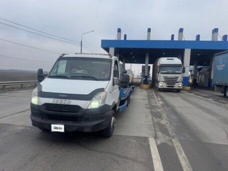 2012 Iveco Daily, белый, 2100000 рублей, вид 3