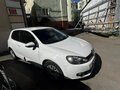 2011 Volkswagen Golf VI, белый, 1150000 рублей - вид 3