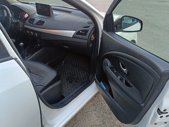 2013 Renault Fluence I Рестайлинг, белый, 640000 рублей - вид 6