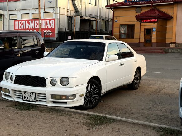 1997 Nissan Cedric IX (Y33), белый, 278000 рублей