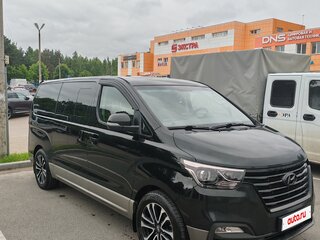 2019 Hyundai Grand Starex I Рестайлинг 2, чёрный, 3050000 рублей, вид 3