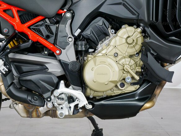 2025 Ducati Multistrada V4, белый, 2599000 рублей - вид 9