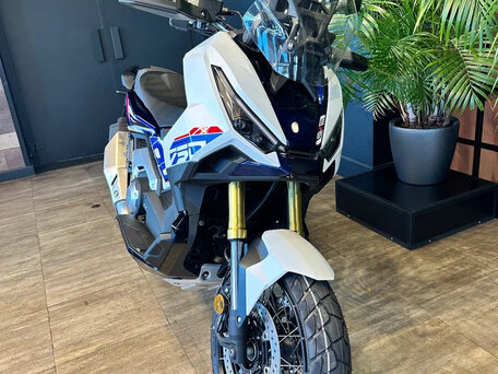 2026 Honda X-ADV, белый, 1950000 рублей, вид 5