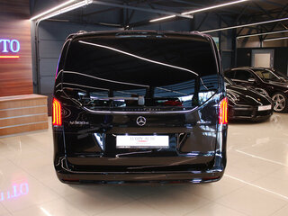 2025 Mercedes-Benz V-Класс Extra Long 300 d экстра длинный III (W447) Рестайлинг 2, чёрный, 11999000 рублей, вид 3