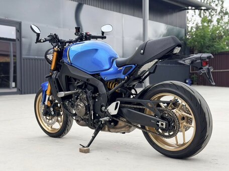 2024 Yamaha XSR900, синий, 1270000 рублей, вид 5