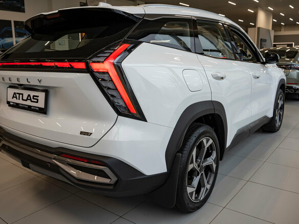 2026 Geely Atlas II, белый - вид 6