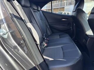 2021 Toyota Corolla Sport XII (E210), серебристый, 1560000 рублей, вид 5