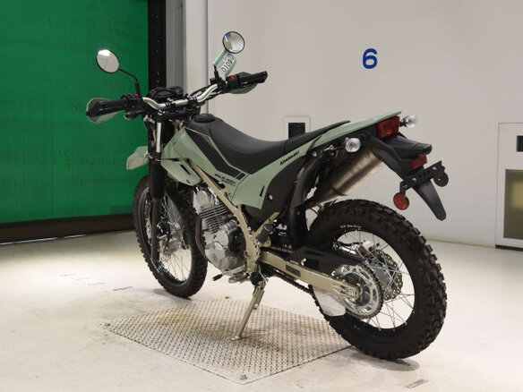 2025 Kawasaki KLX 230, зелёный, 610000 рублей - вид 5