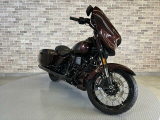 2024 Harley-Davidson CVO Street Glide, красный, 4195000 рублей, вид 3