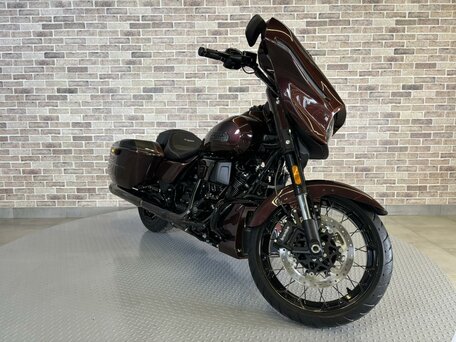 2024 Harley-Davidson CVO Street Glide, красный, 4195000 рублей, вид 3