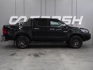 2017 Toyota Hilux VIII, чёрный, 3499000 рублей, вид 5