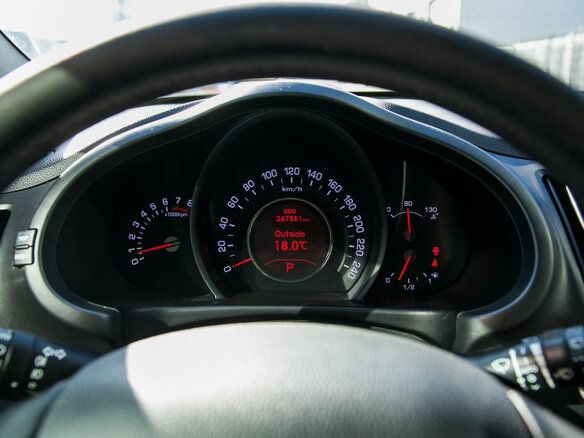 2013 Kia Sportage III, серебристый - вид 20