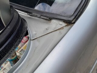 2005 Daewoo Nexia I, серебристый, 370000 рублей, вид 4
