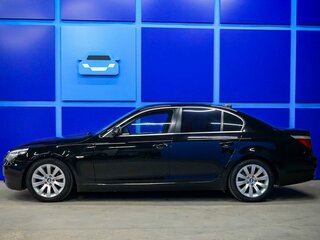 2007 BMW 5 серии 520i V (E60/E61) Рестайлинг, чёрный, 1060000 рублей, вид 3