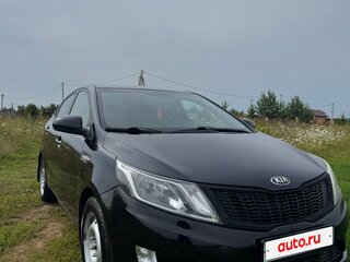 2014 Kia Rio 6-speed III, чёрный, 570000 рублей, вид 2