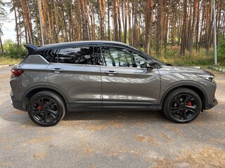 2023 Geely Coolray (Binyue Cool) I Рестайлинг, серый, 2000000 рублей, вид 3