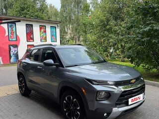 2021 Chevrolet TrailBlazer III, серый, 1360000 рублей, вид 4