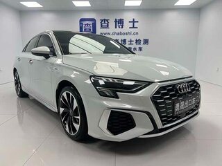 2023 Audi A3 35 TFSI IV (8Y), белый, 1640000 рублей, вид 2