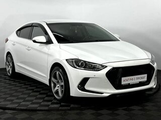 2017 Hyundai Elantra VI (AD), белый, 1650000 рублей, вид 4