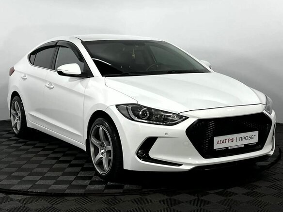 2017 Hyundai Elantra VI (AD), белый, 1600000 рублей - вид 3