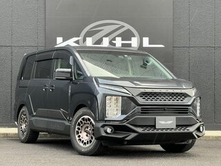 2022 Mitsubishi Delica D:5 I Рестайлинг, серебристый, 2955400 рублей, вид 3