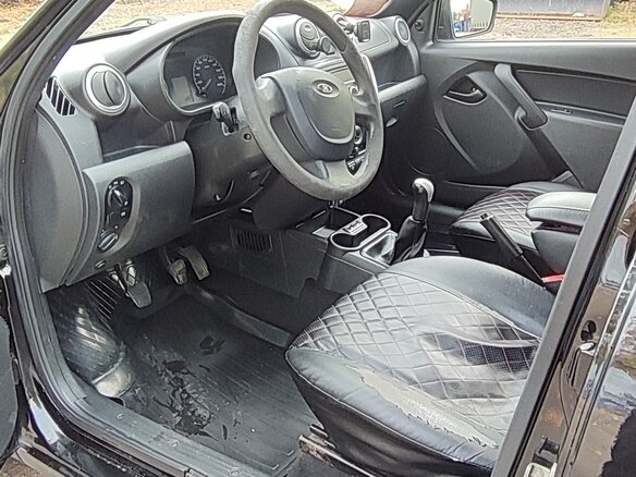 2016 Lada (ВАЗ) Granta I, чёрный, 500000 рублей - вид 8